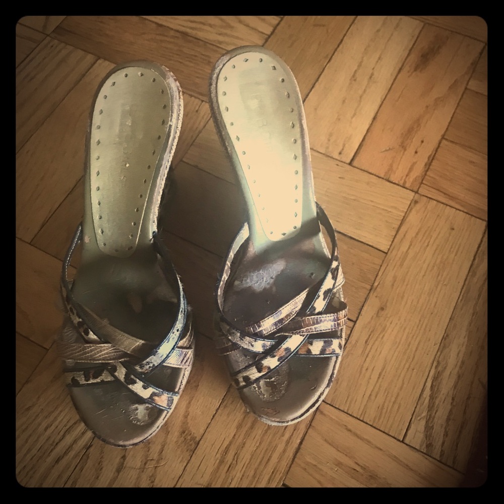 BCBH Animal print wedge slides